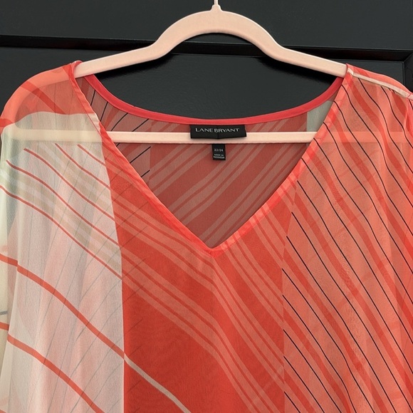 Lane Bryant Coral & Cream/Off White Geometric Asymmetrical Tunic. Size 22/24. - Picture 3 of 13